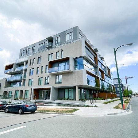 וונקובר Spacious New Apartment With Working Space@Oakridge מראה חיצוני תמונה